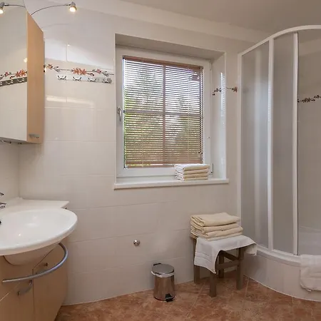 Prázdninový dům Haus Elisengrund Am Geigenbuehel - Prive