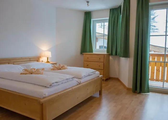 Holiday home Haus Elisengrund Am Geigenbuehel - Prive Seefeld in Tirol